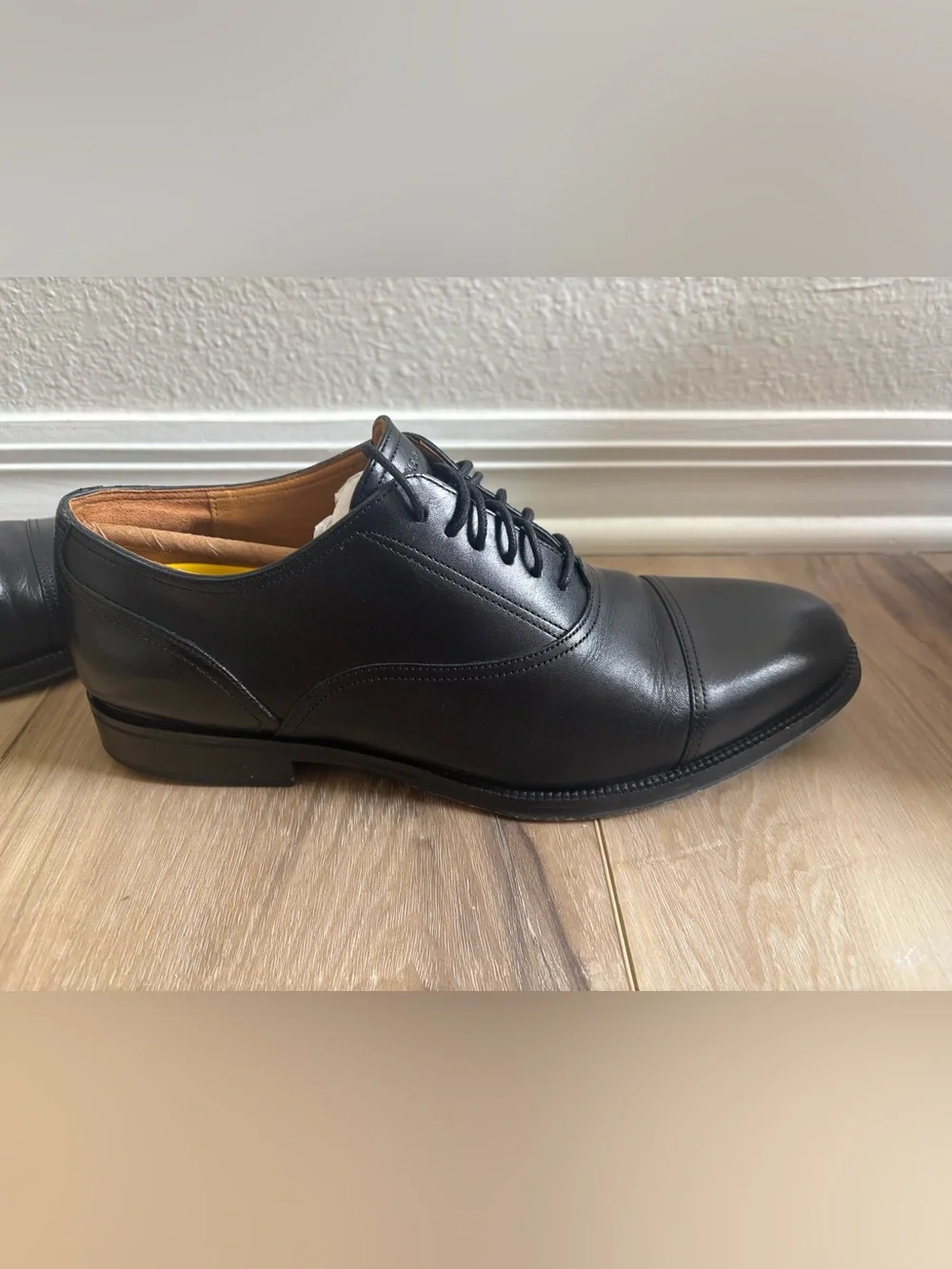 Cole Haan Black Leather Cap-Toe Derby Dress Shoes